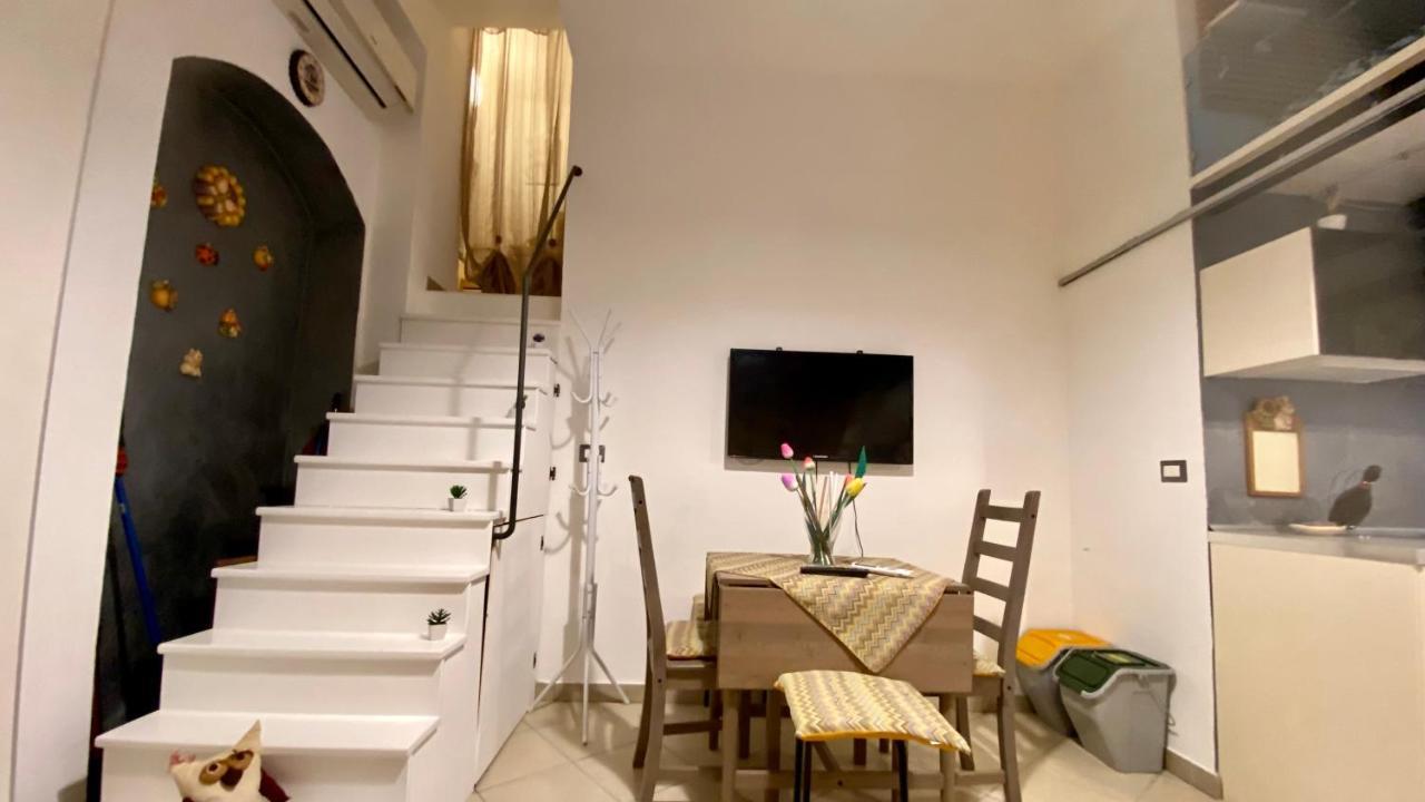 Zeus Charming Apartment シラクーサ エクステリア 写真